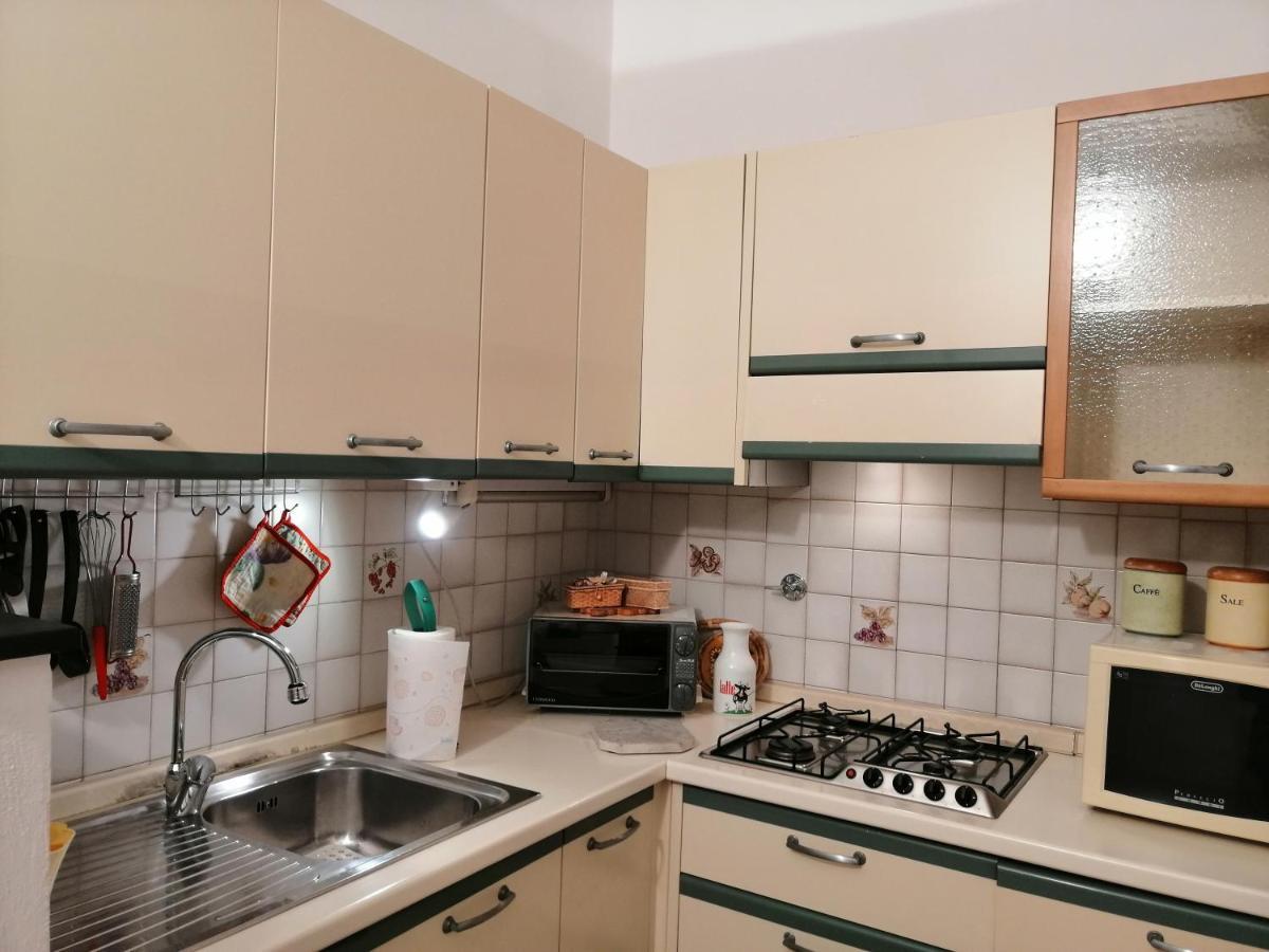 Casa Nives Lägenhet Imperia Exteriör bild