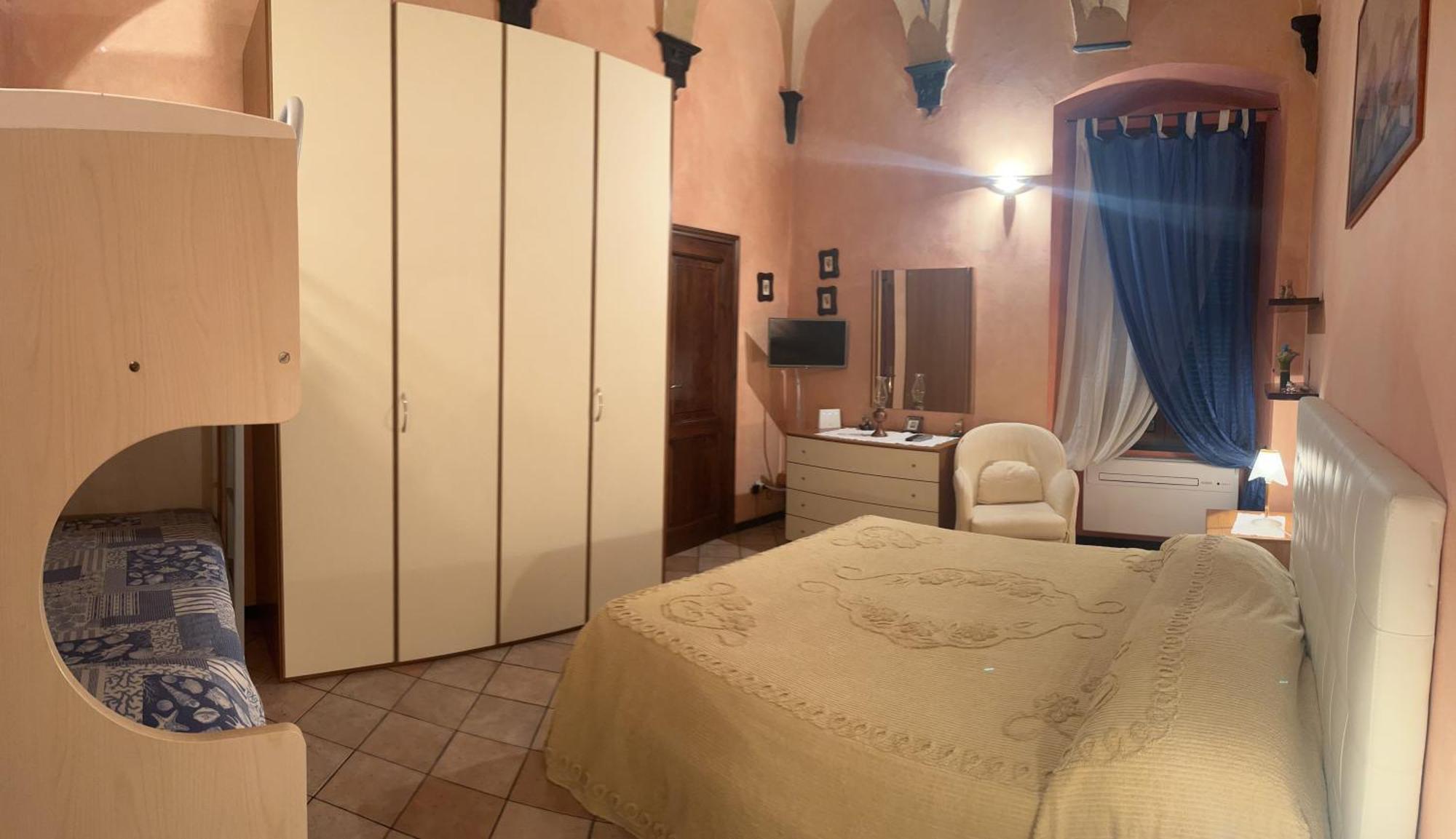 Casa Nives Lägenhet Imperia Exteriör bild
